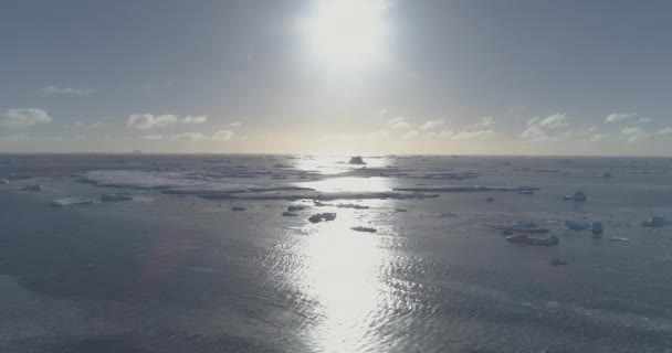 Antarctica Oceaan Open Water Kust Zeegezicht Antenne Zuidpool Gletsjer Oppervlakte — Stockvideo