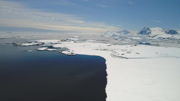 Oceano Antártico Vista Aérea Paisagem Costeira Aberta Arctic Majestic Dream — Vídeo de Stock