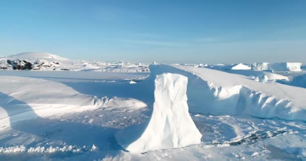 Neve Coberta Paisagem Inverno Ártico Com Geleira Imponente Paisagem Gelada — Vídeo de Stock