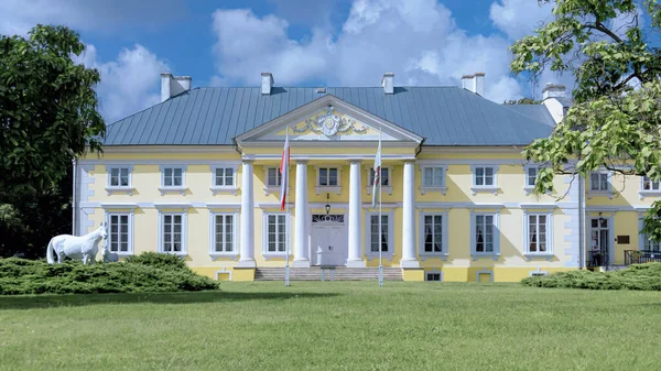 Racot Polska Września 2021 Pałac Neoklasycystyczny Racot Zbudowany Pod Koniec — Zdjęcie stockowe