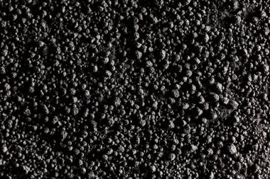 Havayla temas ettiklerinde çok hızlı bir şekilde oksitlenen bir laboratuarda yanan demir nano partiküller.