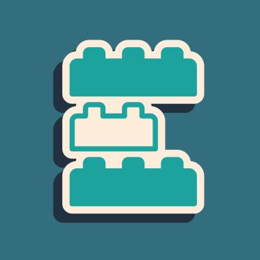 Yeşil oyuncaklar, yeşil arka planda izole edilmiş çocuk simgesi için blok tuğlaları. Uzun gölge tarzı. Vektör.