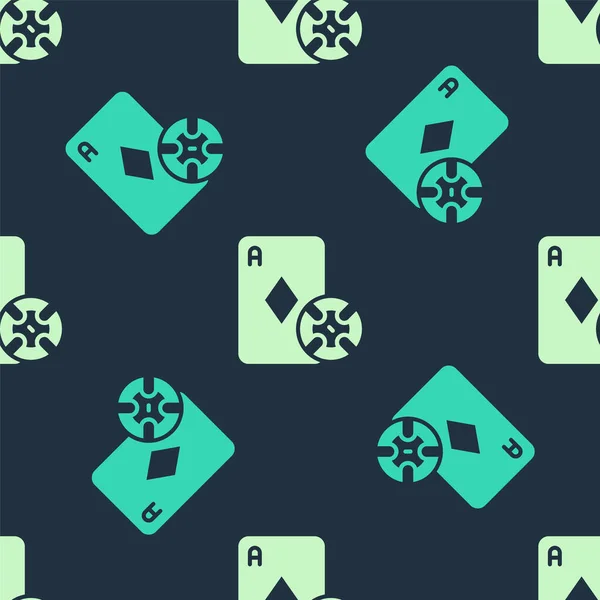 緑とベージュのカジノチップとトランプアイコン青の背景に隔離されたシームレスなパターンを再生します カジノポーカーだ ベクトル — ストックベクタ