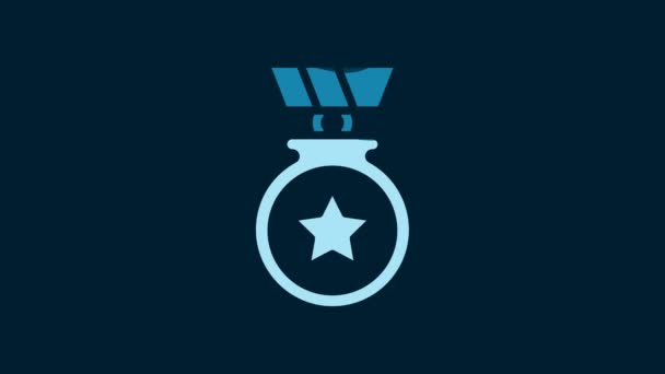 Vit Medalj Med Stjärna Ikon Isolerad Blå Bakgrund Vinnarens Resultatskylt — Stockvideo