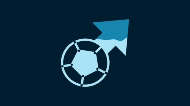 白いサッカーボールのアイコンは青の背景に隔離された スポーツ用具 4Kビデオモーショングラフィックアニメーション — ストック動画
