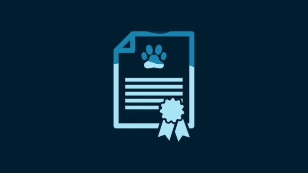 青の背景に隔離された犬や猫のアイコンと旅行のためのホワイトメディカル証明書 ペットのための文書 犬や猫の足のプリント 4Kビデオモーショングラフィックアニメーション — ストック動画