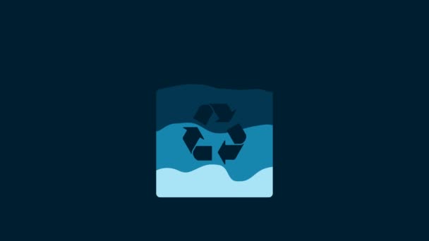 白色生态燃料罐图标隔离在蓝色背景 生态生物和桶 绿色环境和循环利用 4K视频运动图形动画 — 图库视频影像