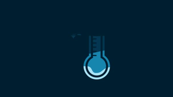 白い気象温度計は 青い背景に隔離された熱と冷たいアイコンを測定します 高温または低温を示す温度計機器 4Kビデオモーショングラフィックアニメーション — ストック動画