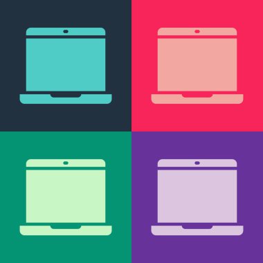 Pop sanat dizüstü bilgisayar simgesi renk arkaplanında izole edildi. Boş ekran işaretli bilgisayar defteri. Vektör