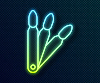 Siyah arkaplanda izole edilmiş manikür ikonu için parlayan neon çizgiler. Tırnak eklentisi için vernik renk paleti. Yapay tırnaklar. Vektör.