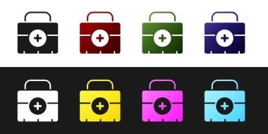 Siyah beyaz arkaplanda ilk yardım çantası simgesini ayır. Haçlı sağlık kutusu. Acil durumlar için tıbbi ekipman. Sağlık sigortası konsepti. Vektör