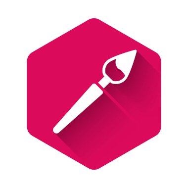 Beyaz boya fırça simgesi uzun gölge arkaplan izole. Pembe altıgen düğmesi. Vektör