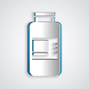 Kağıt kesiği Kolajen serumu ve gri arka planda izole edilmiş vitamin ikonu. Yüz bakımı esansı cilt bakımı kozmetiği. Kağıt sanatı tarzı. Vektör.