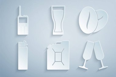 Benzin, kahve çekirdeği, çakmak, şampanya, bira ve telsiz ikonu. Vektör