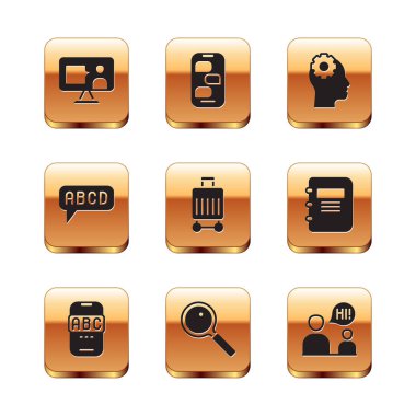 Yabancı dili çevrimiçi çalışma, büyüteç, bavul, alfabe, teçhizatlı kafa, konuşan iki adam ve yeni sohbet mesajları bildirim simgesi. Vektör