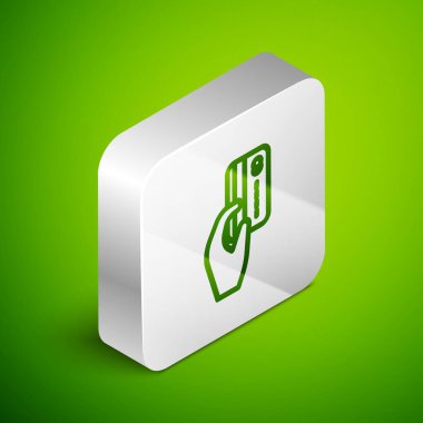 Yeşil arka planda izole edilmiş kredi kartı ikonu olan insan eli. Çevrimiçi ödeme. Kartla öde. Finansal operasyonlar. Gümüş kare düğme. Vektör İllüstrasyonu.