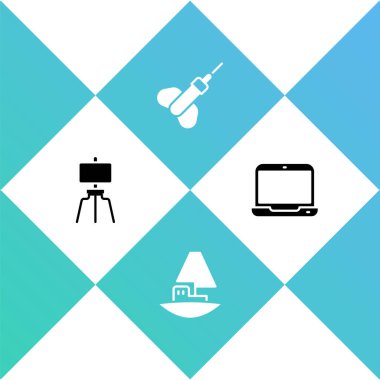 Ağaç sehpası oyuncak tekne dartı oku ve dizüstü bilgisayar simgesi hazırla. Vektör.