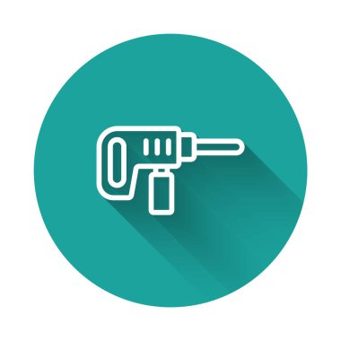 Beyaz çizgi elektrikli matkap ikonu uzun gölge arkaplan izole. Tamir aleti. Yeşil daire düğmesi. Vektör.