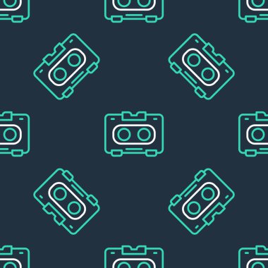 Çizgi Retro ses kaset simgesi siyah arkaplanda izole edilmiş. Vektör