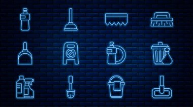 Hat paspası, çöp tenekesi ve çöp torbası, köpüklü sünger, ıslak zemin temizliği, faraş, bulaşık deterjanı, tabak ve plastik pompa ikonu. Vektör