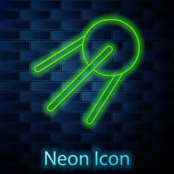 Glödande Neon Line Satellit Ikon Isolerad Tegel Vägg Bakgrund Vektor — Stock vektor