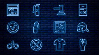 Çizgiyi sıkılmış yumruk, polis miğferi, yargıç tokmağı, Kokteyl molotofu, yuvarlak çizgi, kırık pencere, televizyon raporu ve yangın söndürme ikonu ile yükseltin. Vektör