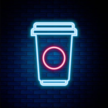 Parlayan neon hattı kahve fincanı simgesi tuğla duvar arkasında izole edilmiş. Tek kullanımlık kahve bardağı ve sıcak kahve. Renkli taslak konsepti. Vektör