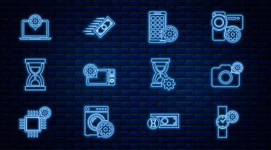 Bilek saat ayarı, fotoğraf makinesi, Mobil Uygulamalar, Mikrodalga fırın, Kum saati, Laptop, Kum Saati ve Hızlı Ödeme ikonu. Vektör