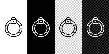 Siyah beyaz, şeffaf arkaplanda izole edilmiş mücevher ikonlu Fantasy sihirli taş halkayı ayarla. Vektör