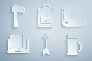 Hippi oku, İsviçre çakısı, dizüstü bilgisayarda ormanın konumu, termos konteynırı, yürüyüş sırt çantası ve tahta balta ikonu. Vektör