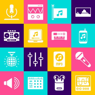 Oscilloscope, Mikrofon, Müzik çalar, festival bayrağı, müzik notalı dizüstü bilgisayar, DJ uzaktan kumanda ve karıştırma ve sentezleyici simgesi. Vektör