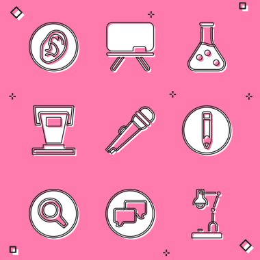 Ses sinyalini ayarla, tebeşir tahtası, test tüpü, sahne standı, mikrofon, kalem, büyüteç ve konuşma balonu sohbet ikonu. Vektör