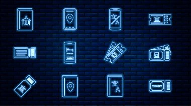 Bilet, tren bileti, çevrimiçi çevirmen, otel rezervasyonu, kapak seyahat rehberi, otobüs ve şehir haritası simgesi bilgileri. Vektör