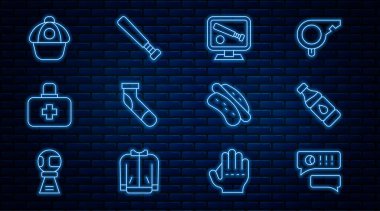 Konuşma baloncuklu sohbet beyzbolu, bir şişe su, beysbol çoraplı monitör, ilk yardım çantası, şapka, Hotdog sandviçi ve yarasa ikonu. Vektör