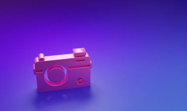 Mor-mavi arkaplanda izole edilmiş pembe fotoğraf makinesi simgesi. Foto kamera. Dijital fotoğrafçılık. Minimalizm kavramı. 3 Boyutlu resimleme.