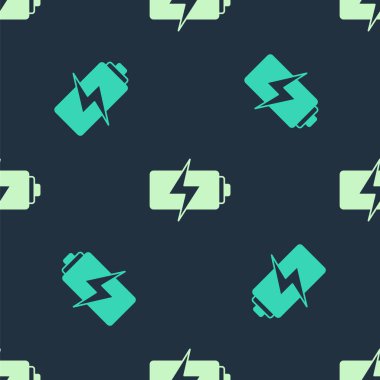 Yeşil ve bej Batarya simgesi mavi arkaplanda izole edilmiş kusursuz desen. Şimşek sembolü. Vektör.