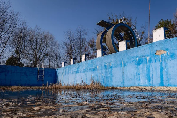 Pohled Starého Opuštěného Bazénu Městě Nowa Deba Polsku — Stock fotografie
