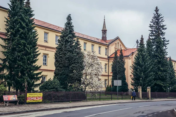 Frydlant Nad Ostravici Tschechische Republik April 2018 Pflegeheim Und Kapelle — Stockfoto