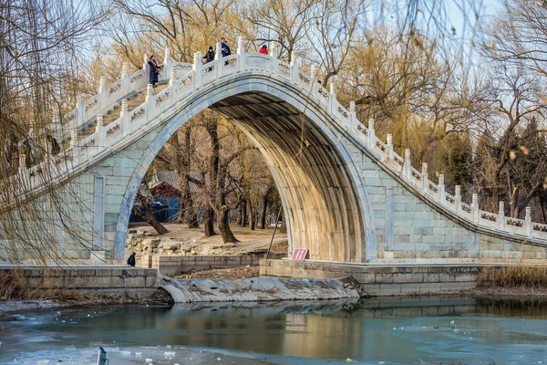 stock image Beijing, China - February 10, 2019: View with Jade Belt Bridge on a Kunming Lake, Summer Palace in Beijing