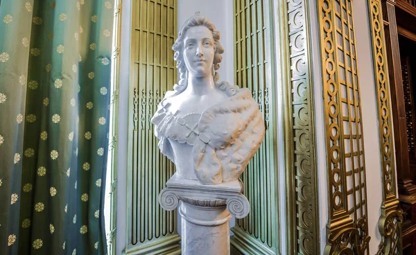 Sinaia Romania Luglio 2016 Busto Alabastro Nel Castello Peles Vicino — Foto Stock