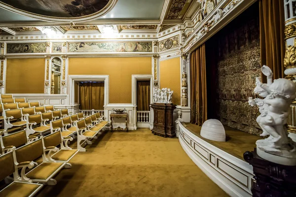 Sinaia Romania Luglio 2016 Playhouse Stile Luigi Xiv Nel Castello — Foto Stock