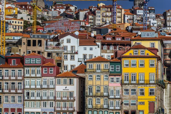 Porto Portugal Dezembro 2016 Fila Edifícios Área Ribeira Cidade Porto — Fotografia de Stock