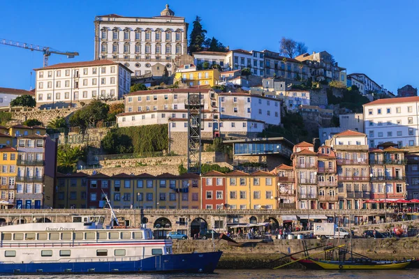 Πόρτο Πορτογαλία Νοεμβρίου 2017 Προκυμαία Του Ποταμού Ντούρο Στο Πόρτο — Φωτογραφία Αρχείου