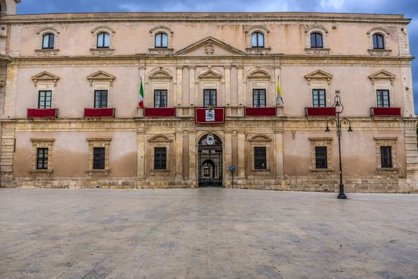 Palacio Los Arzobispos Isla Ortygia Ciudad Siracusa Isla Sicilia Italia — Foto de Stock