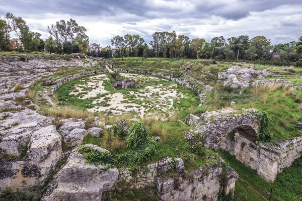 Restos Del Anfiteatro Romano Parque Arqueológico Neapolis Siracusa Isla Sicilia —  Fotos de Stock