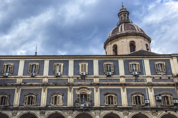 Edificio Palazzo Minoriti Parte Histórica Catania Isla Sicilia Italia — Foto de Stock