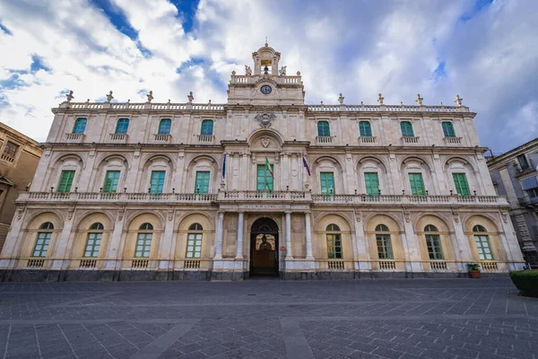 Fachada Del Palacio Universidad Parte Histórica Catania Isla Sicilia Italia — Foto de Stock