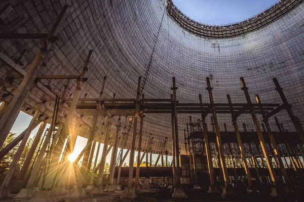 Kühlturm Des Kernkraftwerks Ausschlusszone Tschernobyl Ukraine — Stockfoto