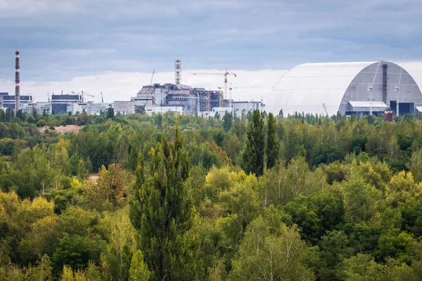 Νέος Ασφαλής Περιορισμός Του Πυρηνικού Σταθμού Του Τσερνομπίλ Στην Ουκρανία — Φωτογραφία Αρχείου