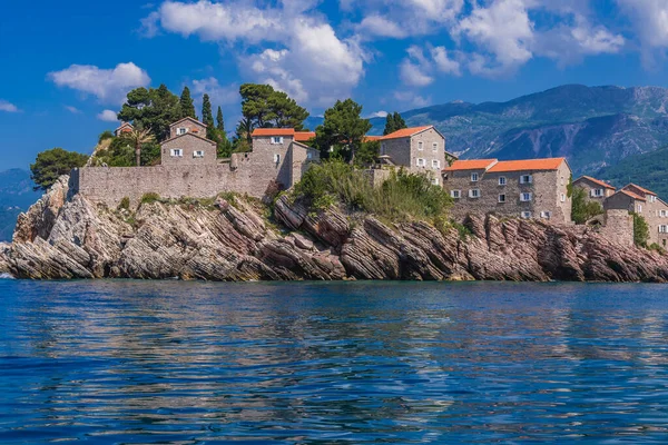 Uitzicht Met Sveti Stefan Eilandje Aan Adriatische Kust Van Montenegro — Stockfoto